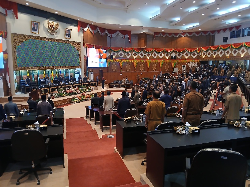 Paripurna Tak Dihadiri Gubernur, Ini Pendapat Ketua Fraksi PDIP