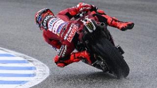 Marc Marquez Menangi MotoGP Sprint Race 2026 di Circuit de Jerez Lewat Drama Flag to Flag