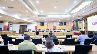Pansus Optimalisasi DPRD Riau dan OPD Pemprov Gelar RDP Bahas PAD