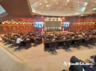 Meski tak Kuorum, Rapat Paripuna DPRD Riau Berlangsung Sukses