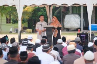 Bupati Afni Rayakan Iduladha di Pelosok Kampung, Hewan Kurban di Siak Capai 3.072 Ekor