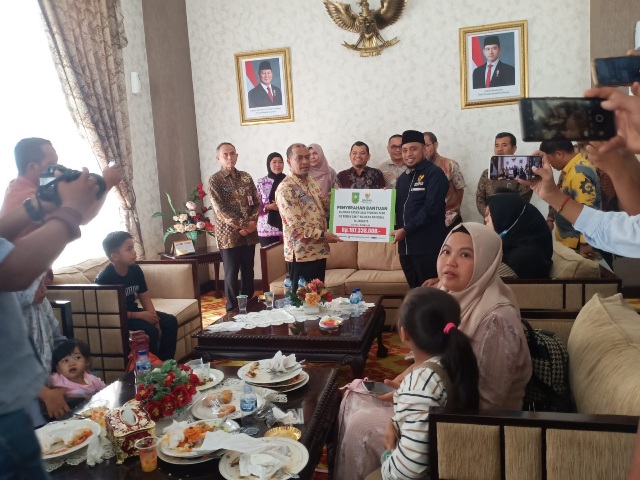 Dibantu Berobat Gratis ke Jakarta, Orang Tua Pasien Jantung Bocor: Terima Kasih Plt Gubernur SF Hariyanto