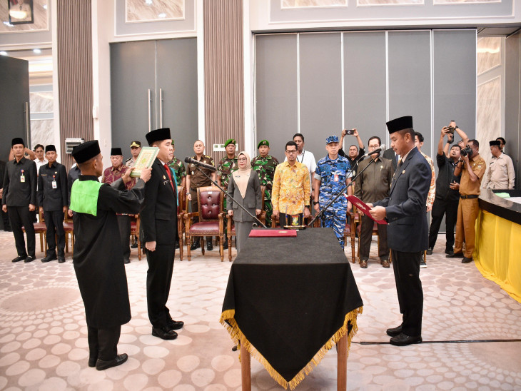 Pelantikan Sekda Kampar, Ahmad Yuzar Tekankan Integritas dan Profesionalisme