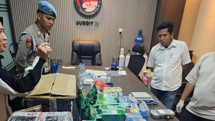 Bareskrim Tangkap Dua Buron Kasus 48 Kg Sabu Jaringan RI-Malaysia di Bengkalis