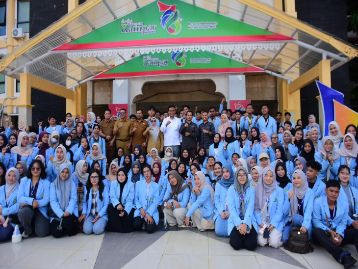 Terima Mahasiswa Kukerta Unri 2026, Wabup Kampar Minta Peserta Jadi Motor Perubahan di Desa