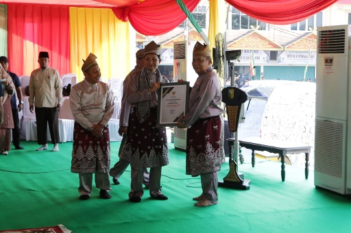 Pemprov Riau Raih Penghargaan Menteri Agama atas Keberhasilan Program Masjid Ramah Pemudik