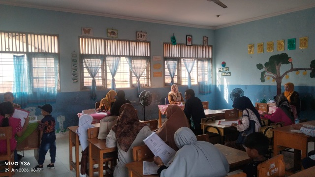 ‎SPMB Hari Pertama di SD Negeri 131 Pekanbaru Berjalan Lancar, Kuota 56 Siswa Dua Kelas