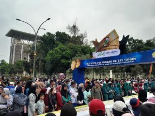 Ribuan Warga Padati Festival Talam Durian HUT ke- 242 Kota Pekanbaru