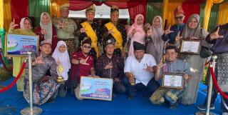 Hebat, Kecamatan Binawidya Raih Dua Penghargaan Sekaligus LPS Award se Pekanbaru