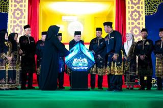 Pembukaan MTQ XLIV Riau, Plt Gubernur Targetkan Lahir Qari dan Qariah Terbaik Menuju MTQ Nasional 2026