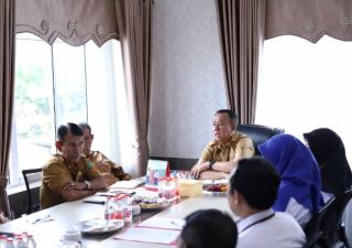Wabup Muzamil Minta Seluruh Aparat Desa Dukung Percepatan Sensus Ekonomi 2026