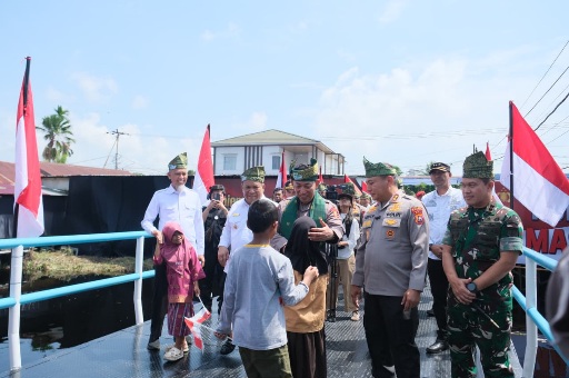 Jembatan Merah Putih Presisi Hadir, Anak-Anak di Pelosok Riau Kini Lebih Mudah Sekolah