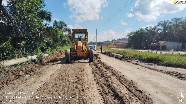 Pemprov Riau Perbaiki Jalan Lintas Petapahan-Gelombang di Kampar