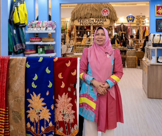 UMKM Inhil Promosikan Kriya, Wastra, dan Kuliner Unggulan di Makassar