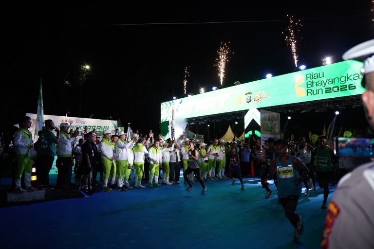 Plt Gubernur Apresiasi Semangat Kolaborasi di Bhayangkara Run 2026