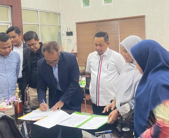 DPN PERADI Resmi Gandeng FH Universitas Riau, DPC IKADIN Pekanbaru Dipercaya Laksanakan PKPA