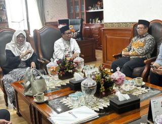 UIN Suska Riau dan Bawaslu Perkuat Edukasi Demokrasi Lewat KKN Tematik dan Kompetisi Debat