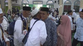 Lepas 131 Jamaah Umrah, Bupati Herman Ajak Doakan Kemajuan Indragiri Hilir dari Tanah Suci