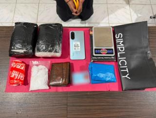 Gaya Gerak-Gerik Mencurigakan, Pria Berinisial AR Ditangkap Bawa 2,2 Kg Sabu di Bandara Pekanbaru
