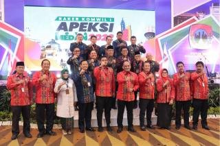 Pj Walikota Pekanbaru Ikuti Rakerwil I APEKSI di Medan
